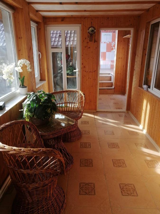 Casuta Bunicilor Pucioasa Exterior foto