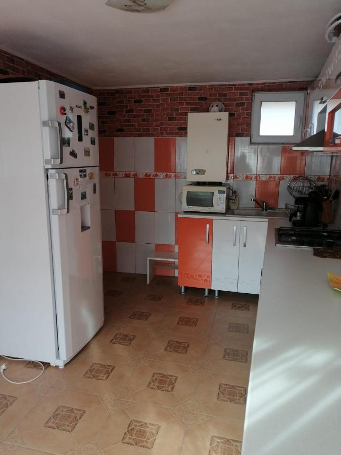 Casuta Bunicilor Pucioasa Exterior foto