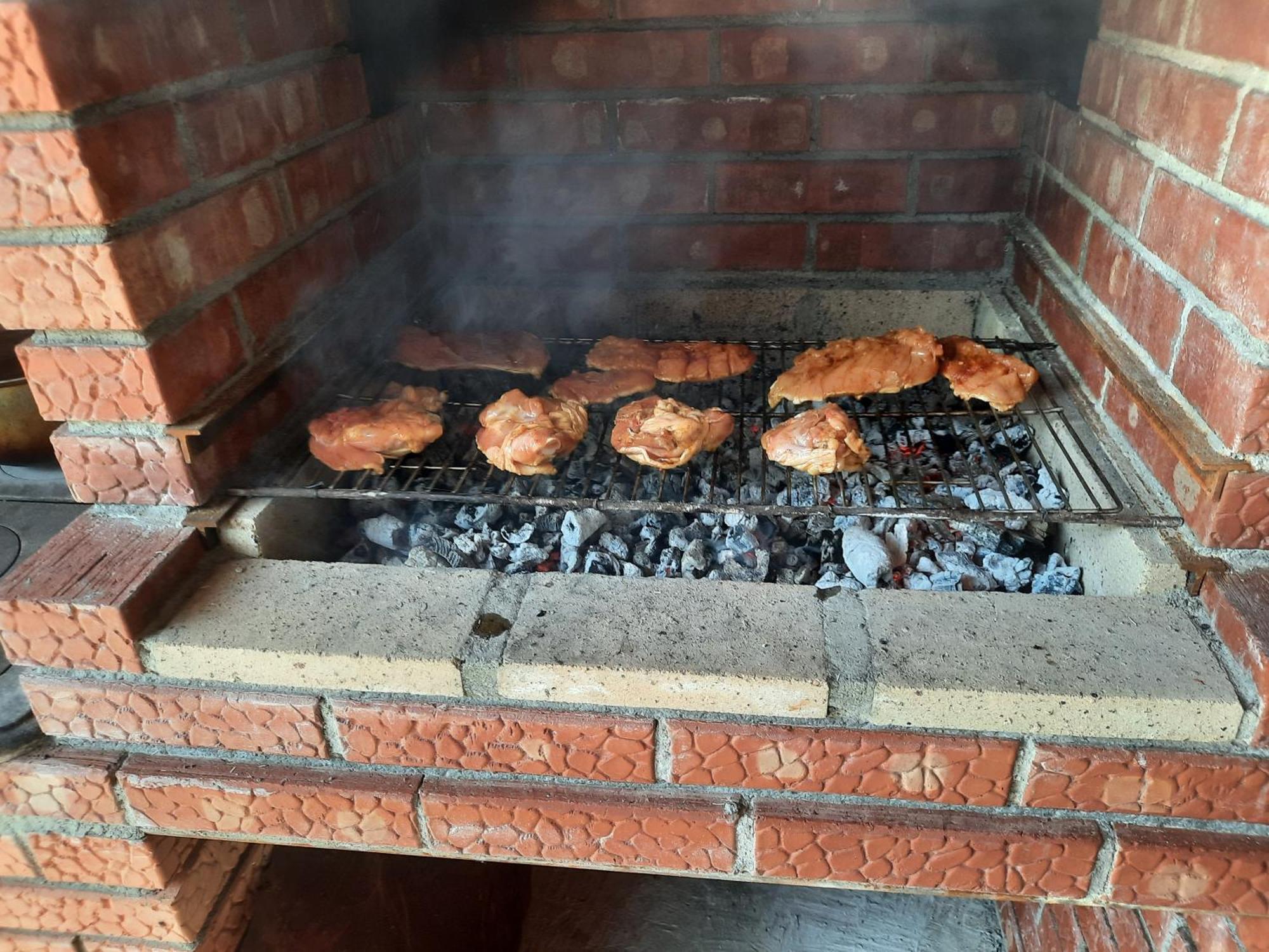 Casuta Bunicilor Pucioasa Exterior foto